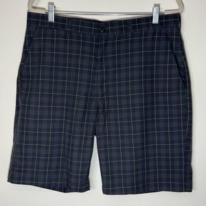 Ben Hogan Golf Collection Gray and Green Plaid Shorts Men’s size 34